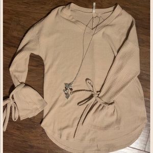 New shirt! Waffle material size small. Over sized